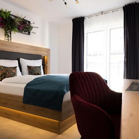 Bed And Breakfast - Homburg Am Main Dış mekan fotoğraf